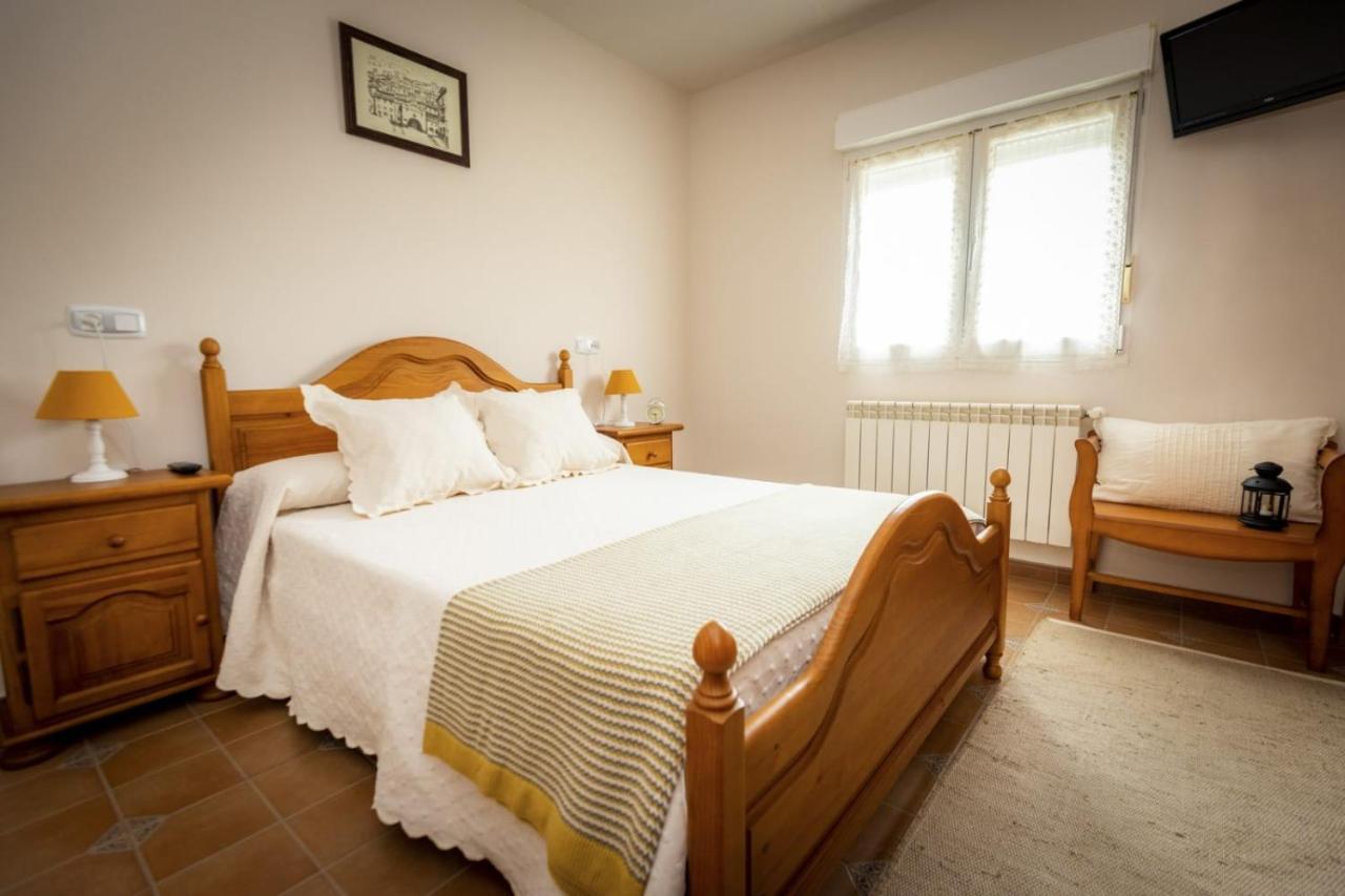Apartamentos Pumarin Santa Marina  Exteriör bild